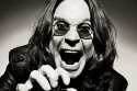 Heineken deixa o verde de lado para homenagear Ozzy Osbourne