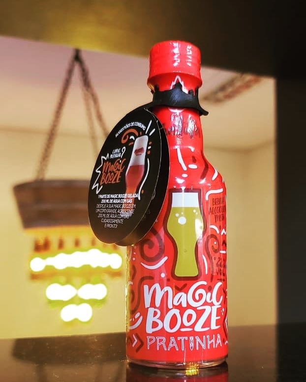 Magic Booze: Cerveja instantânea da Pratinha virá em garrafa de vidro