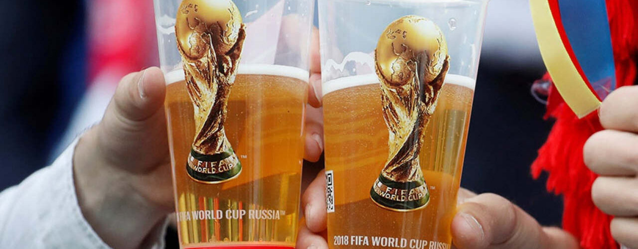 Copo de cerveja com 500ml vai custar R durante a Copa do Mundo