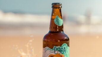 Proa cervejaria relança Australian Pale Ale, Gold Coast na Che Figo no Rio Vermelho