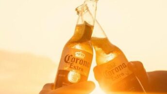 Corona lidera ranking global e é eleita a marca de cerveja mais valiosa do mundo pelo terceiro ano consecutivo