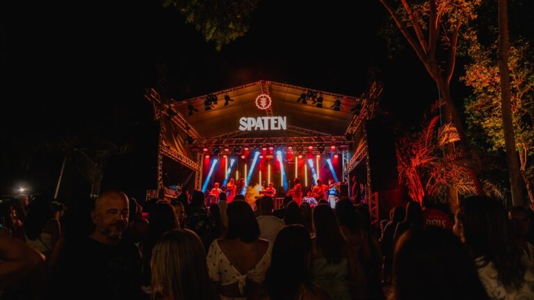 Biergarten leva música baiana a Praia do Forte neste sábado (10)
